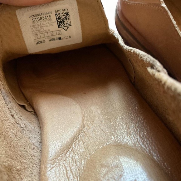 Sperry Tan Loafers with Anchor Design - Picture 6 of 6